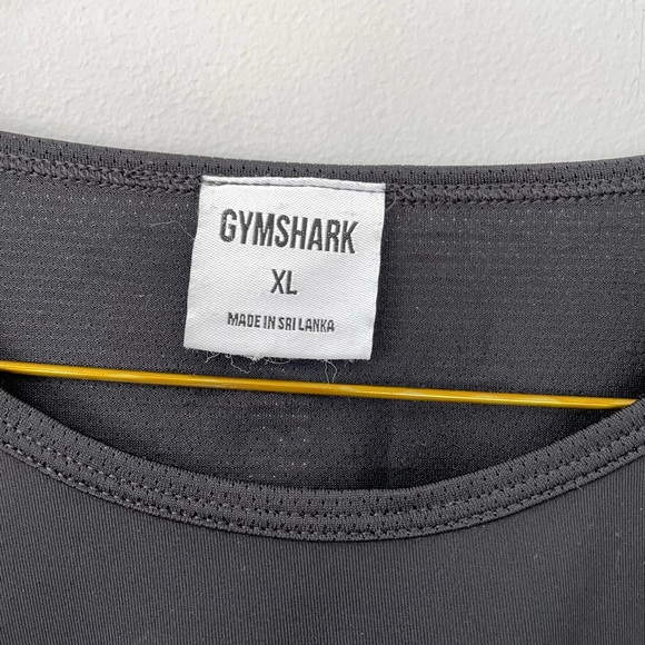GYMSHARK Workout Top - Picture 2 of 3